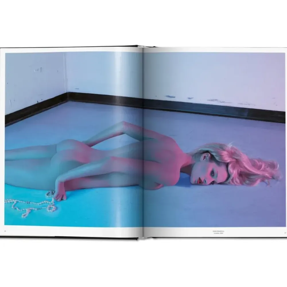 Discount Libro Ilustrado Mert Alas And Marcus Piggott Libros Decorativos